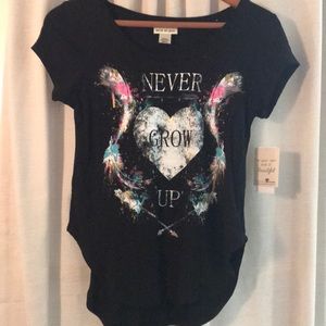 Girls junior size small short sleeve high low top